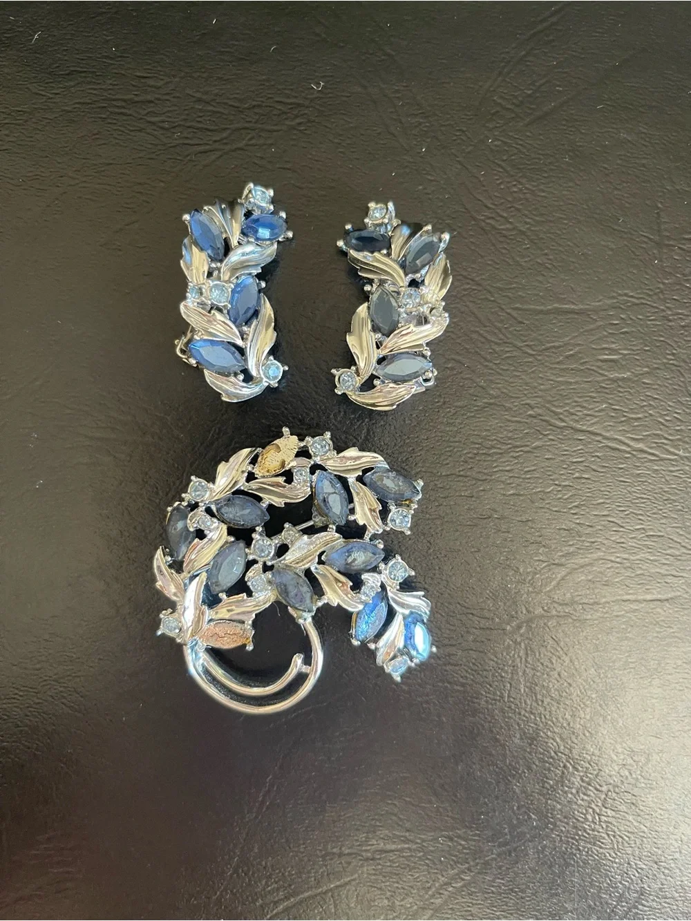 Vintage Sarah COV Silver-Tone Blue rhinestone Leaf Brooch and Clip-On Earrings